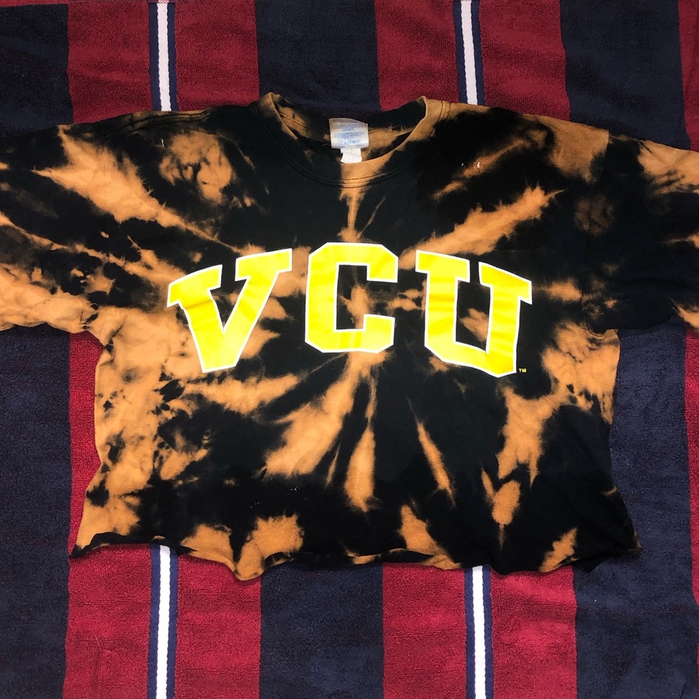 VCU college blunt cut ACid wash distressed cropped t shirt